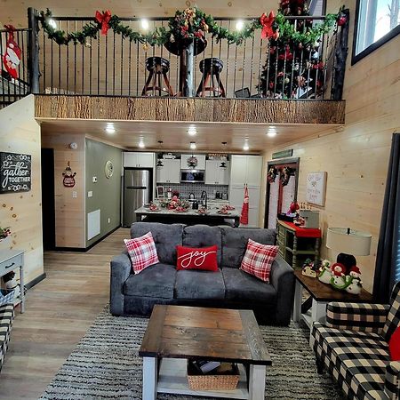Lil Cabin In The Cove! Mtn Views, Theater, Hot Tub, Games, King Beds, Prime Location! Sevierville Eksteriør billede