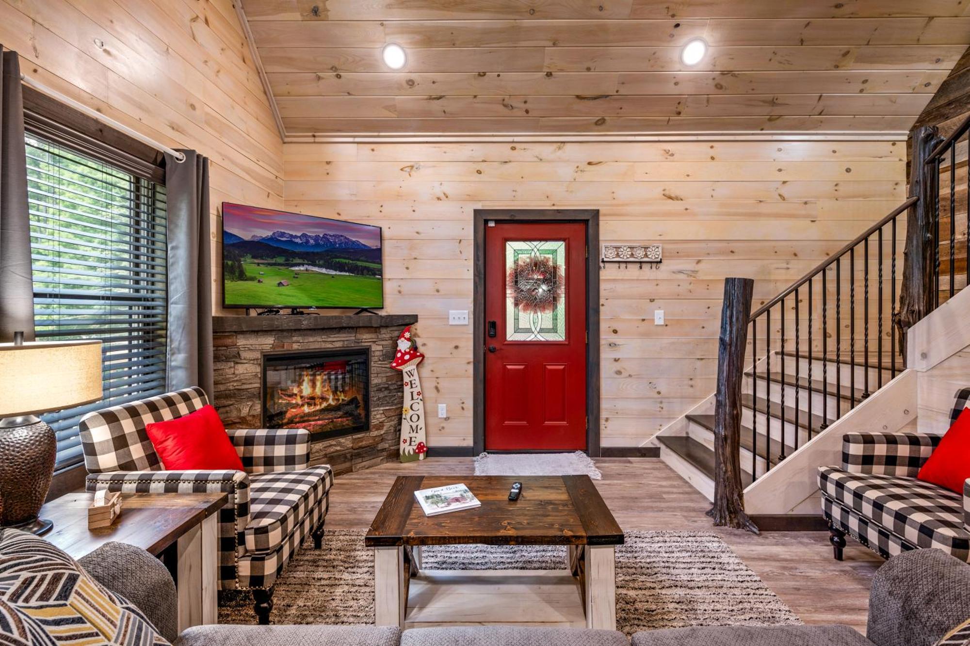Lil Cabin In The Cove! Mtn Views, Theater, Hot Tub, Games, King Beds, Prime Location! Sevierville Eksteriør billede