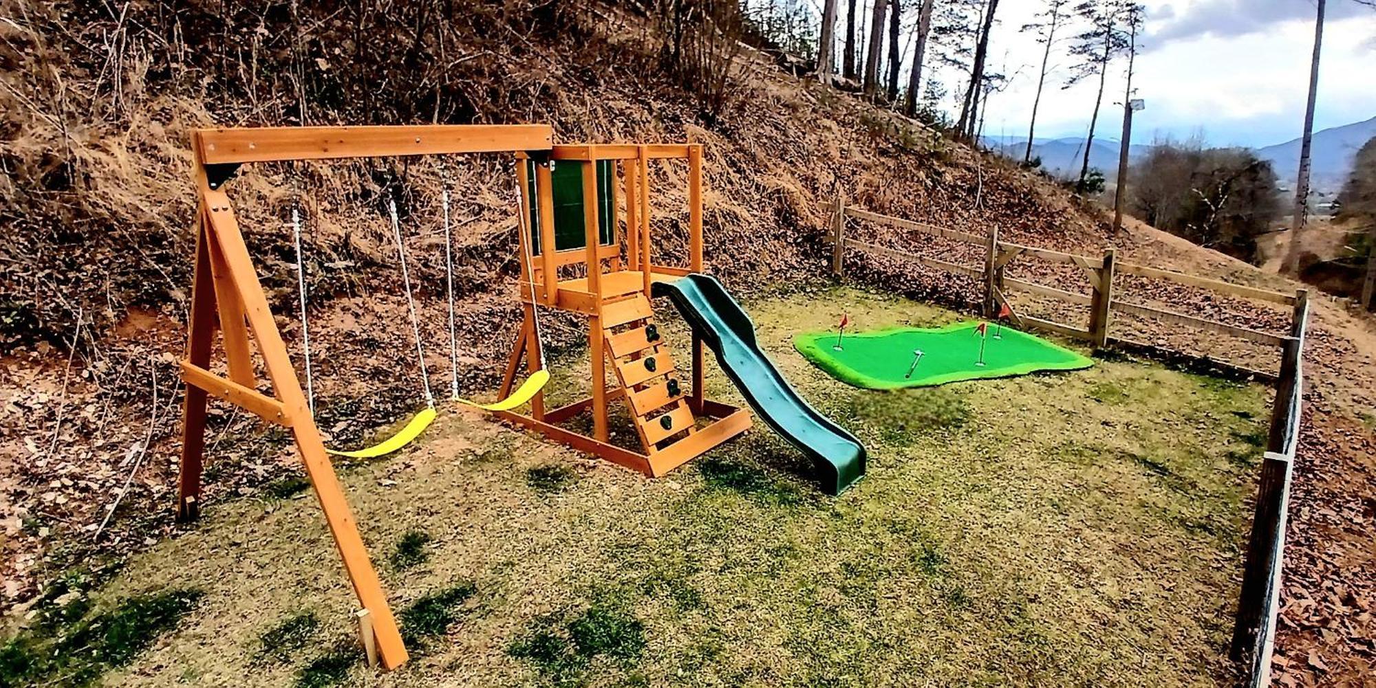Lil Cabin In The Cove! Mtn Views, Theater, Hot Tub, Games, King Beds, Prime Location! Sevierville Eksteriør billede
